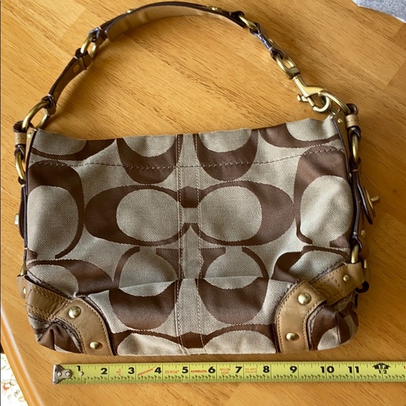 Coach shoulder **last week available** - Picture 3 of 12